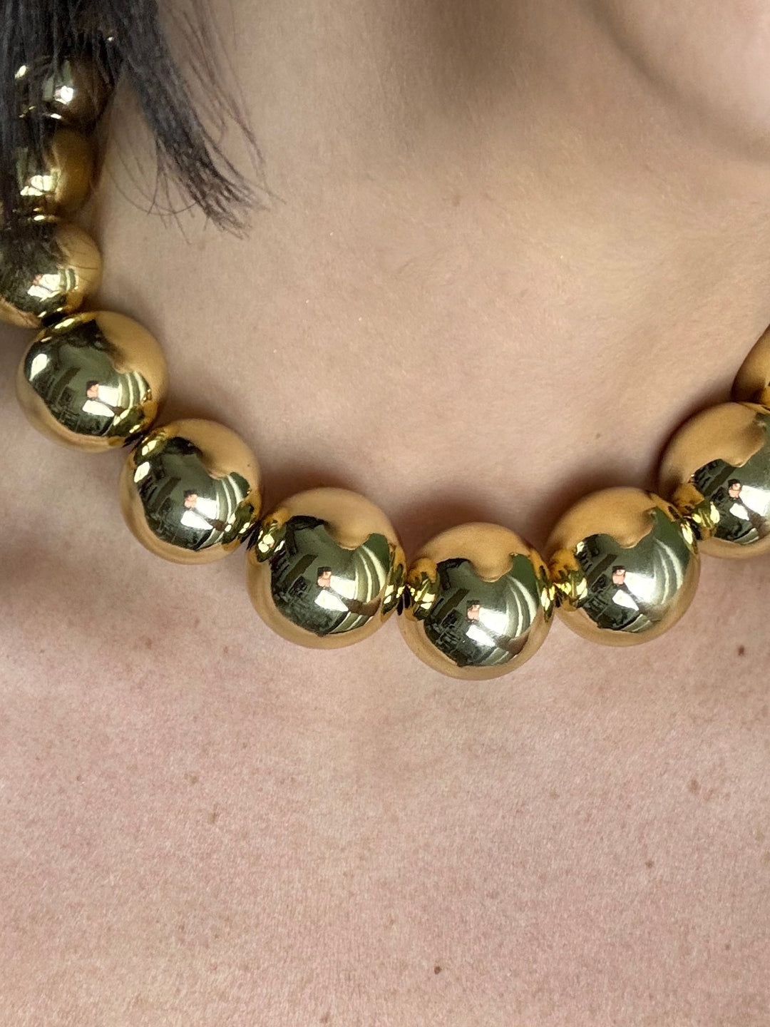 Collana con perle specchiate “Aisha”