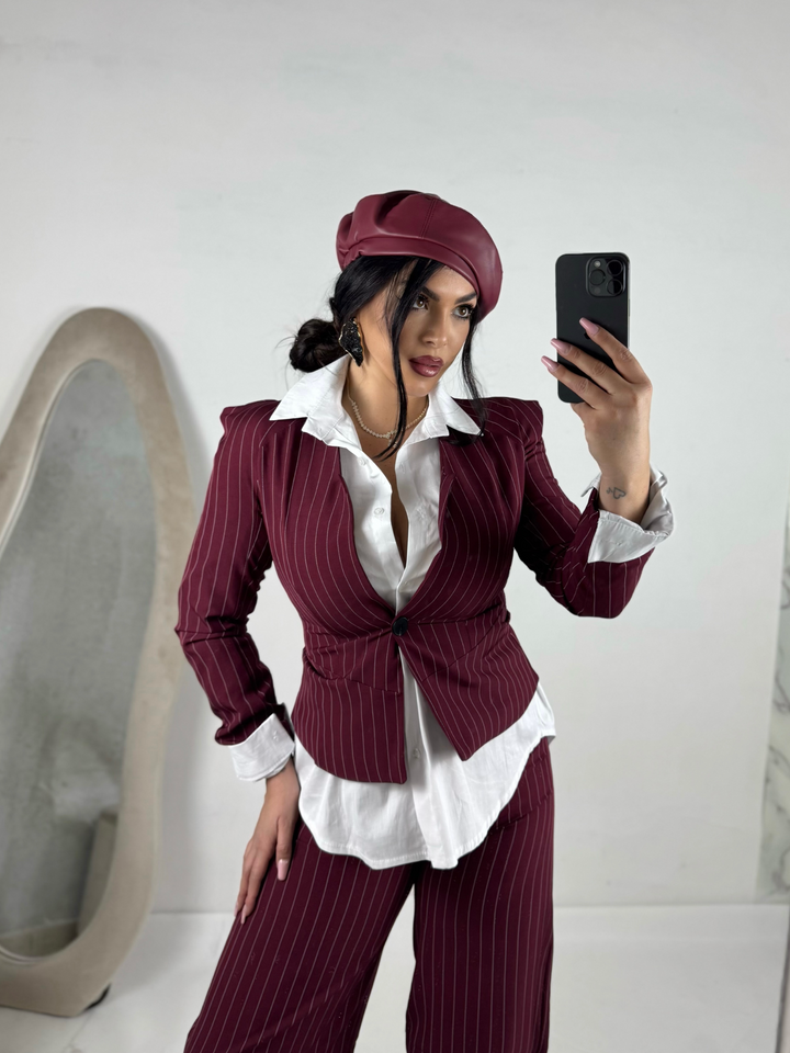 Tailleur gessato “Valery”