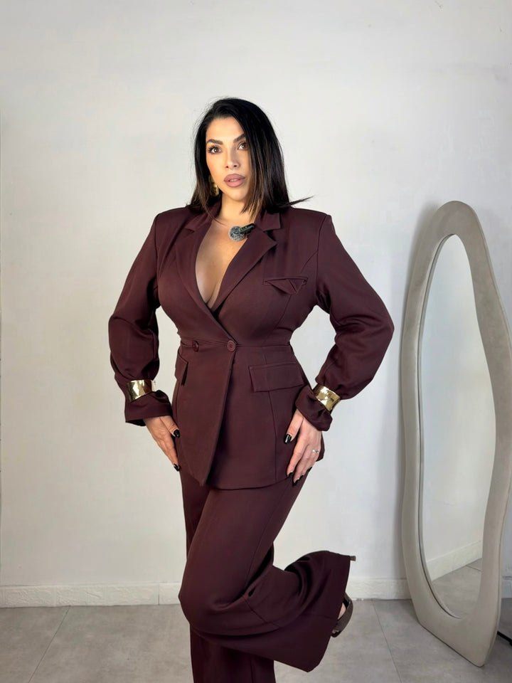 Tailleur “Sculpted”