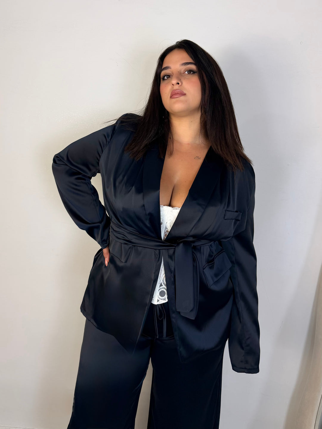 Tailleur in raso “Anastasia”