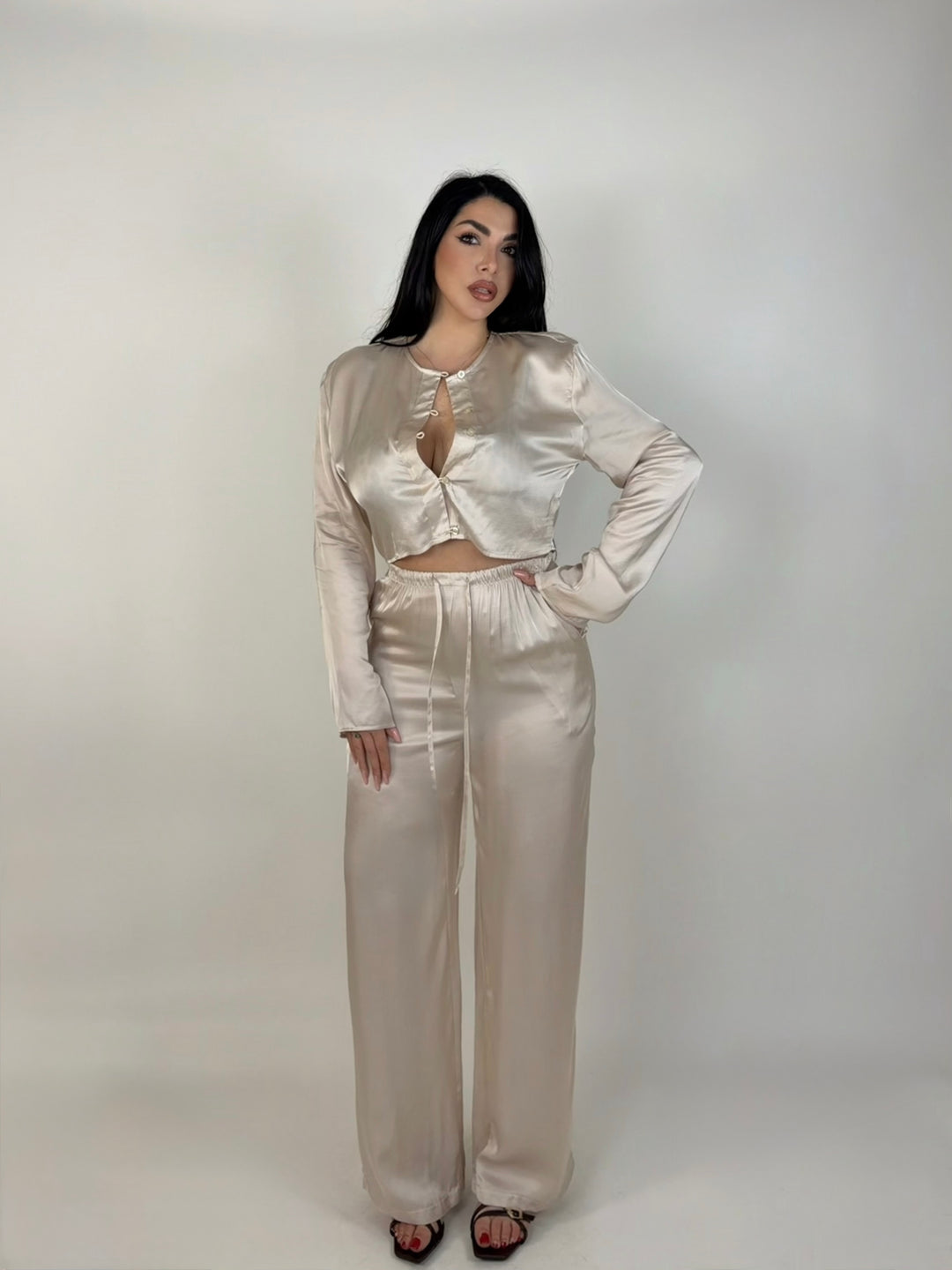 Coordinato in raso JustWest “Melissa”