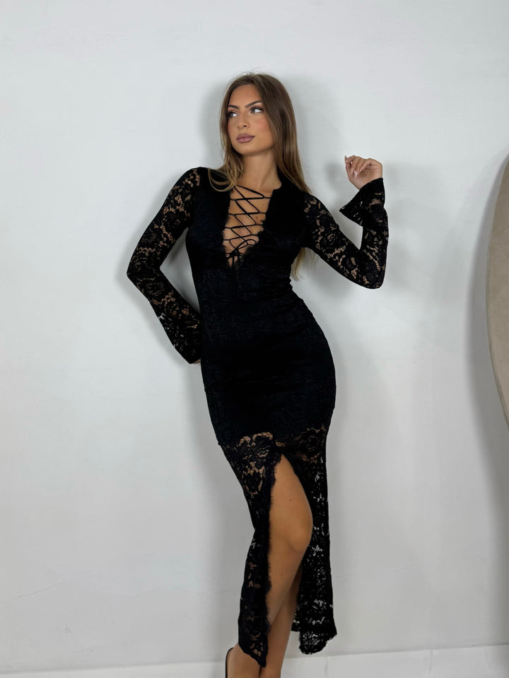 Abito in pizzo “Romantica”