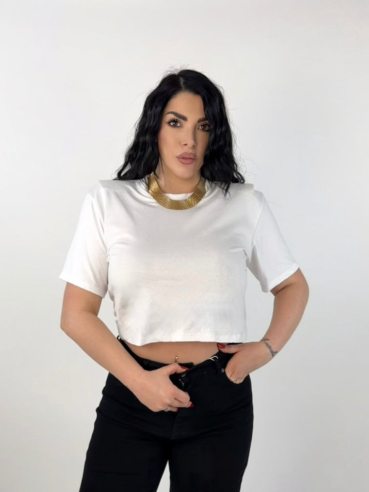 T shirt crop con spalline “Saint”