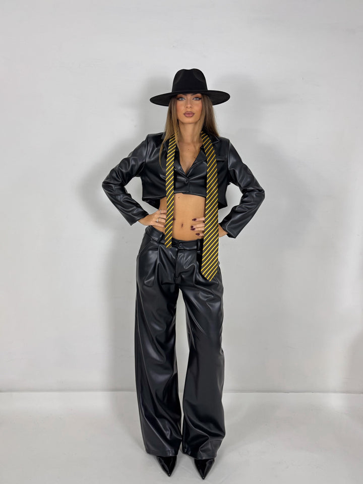 Tailleur in eco pelle “Karisma”