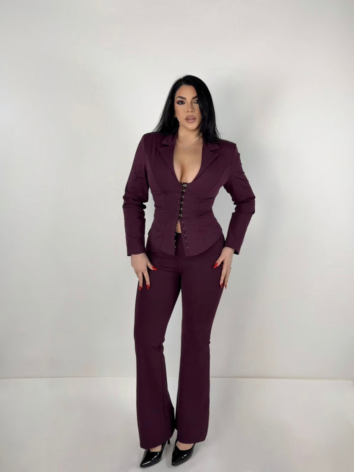 Tailleur modellante “Sculpted”