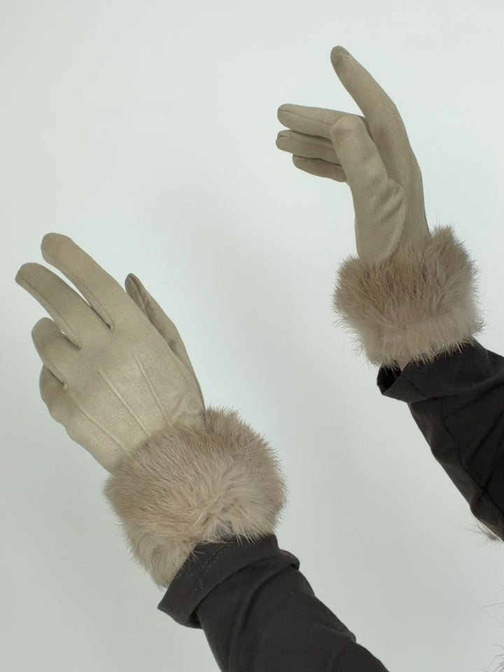 Guanti scamosciati con eco pelliccia “Debby”