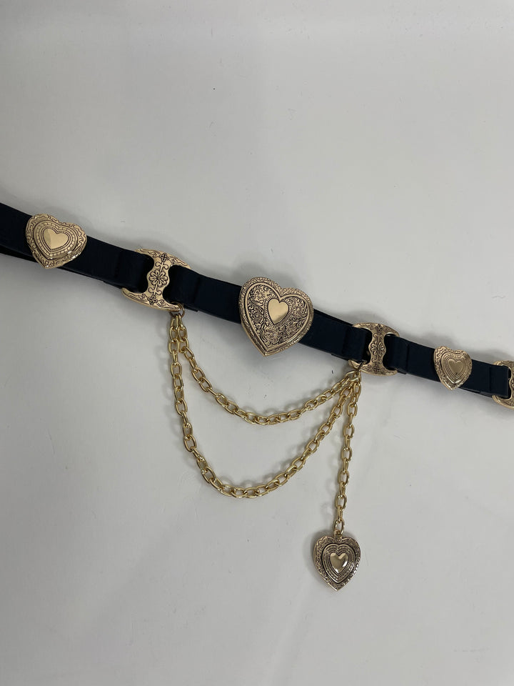 Cintura elastica con pendente e catene