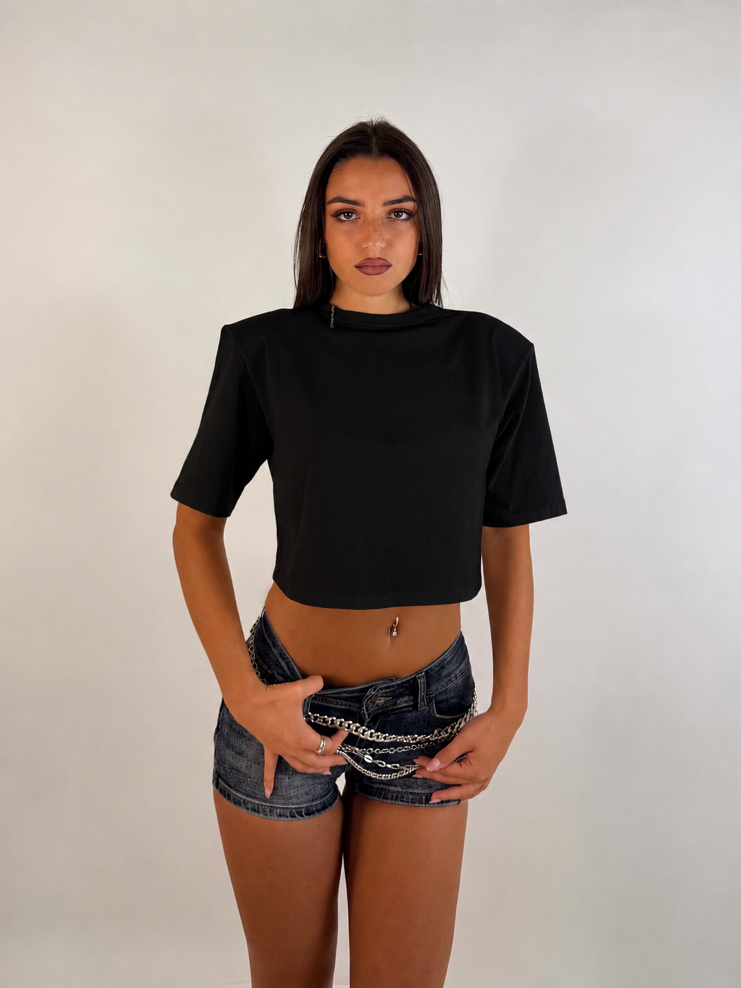 T shirt con spalline “Icon”