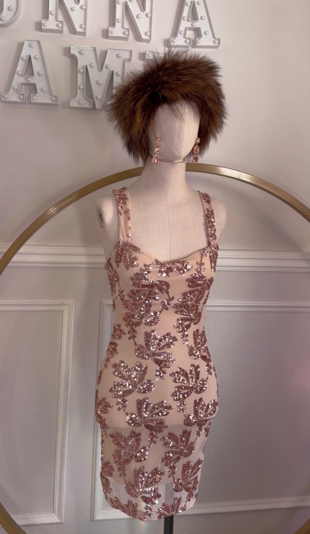 Abito con paillettes “Polly”