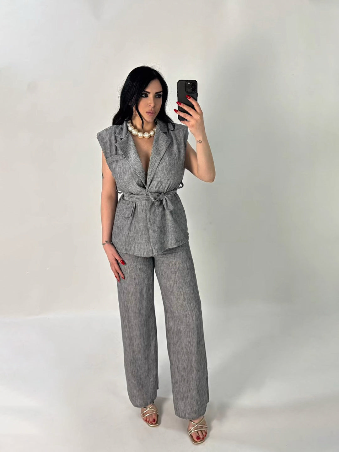 Tailleur effetto lino con fusciacca “Josephine”