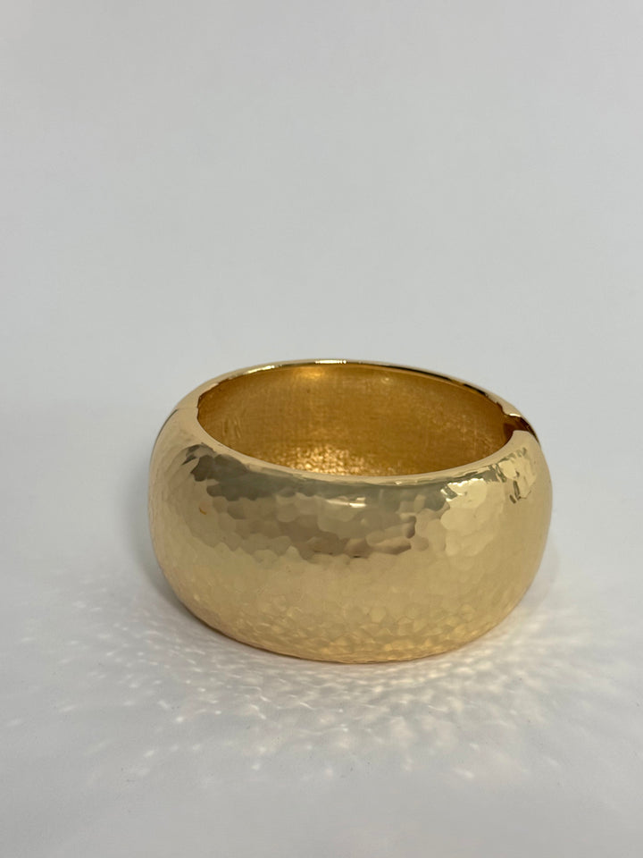Bracciale rigido martellato