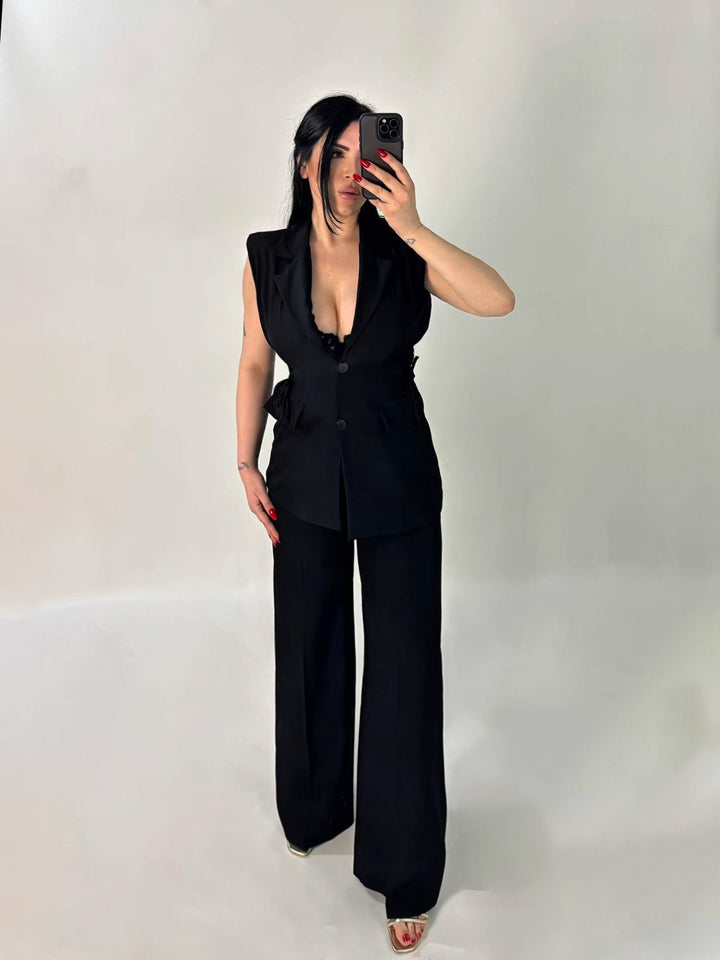 Tailleur con lacci in vita “Monique”