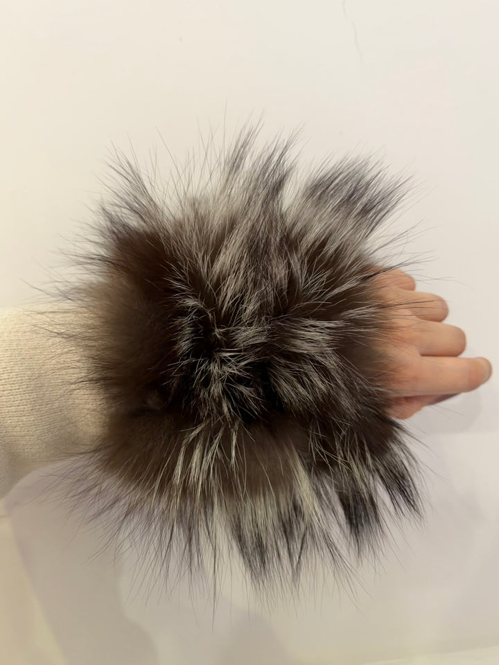 Coppia di polsini in vera pelliccia di volpe 01