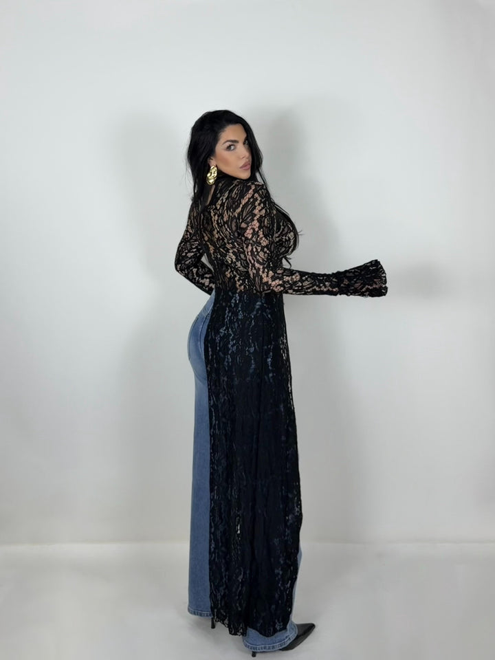 Maglia in pizzo asimmetrica “Opium”