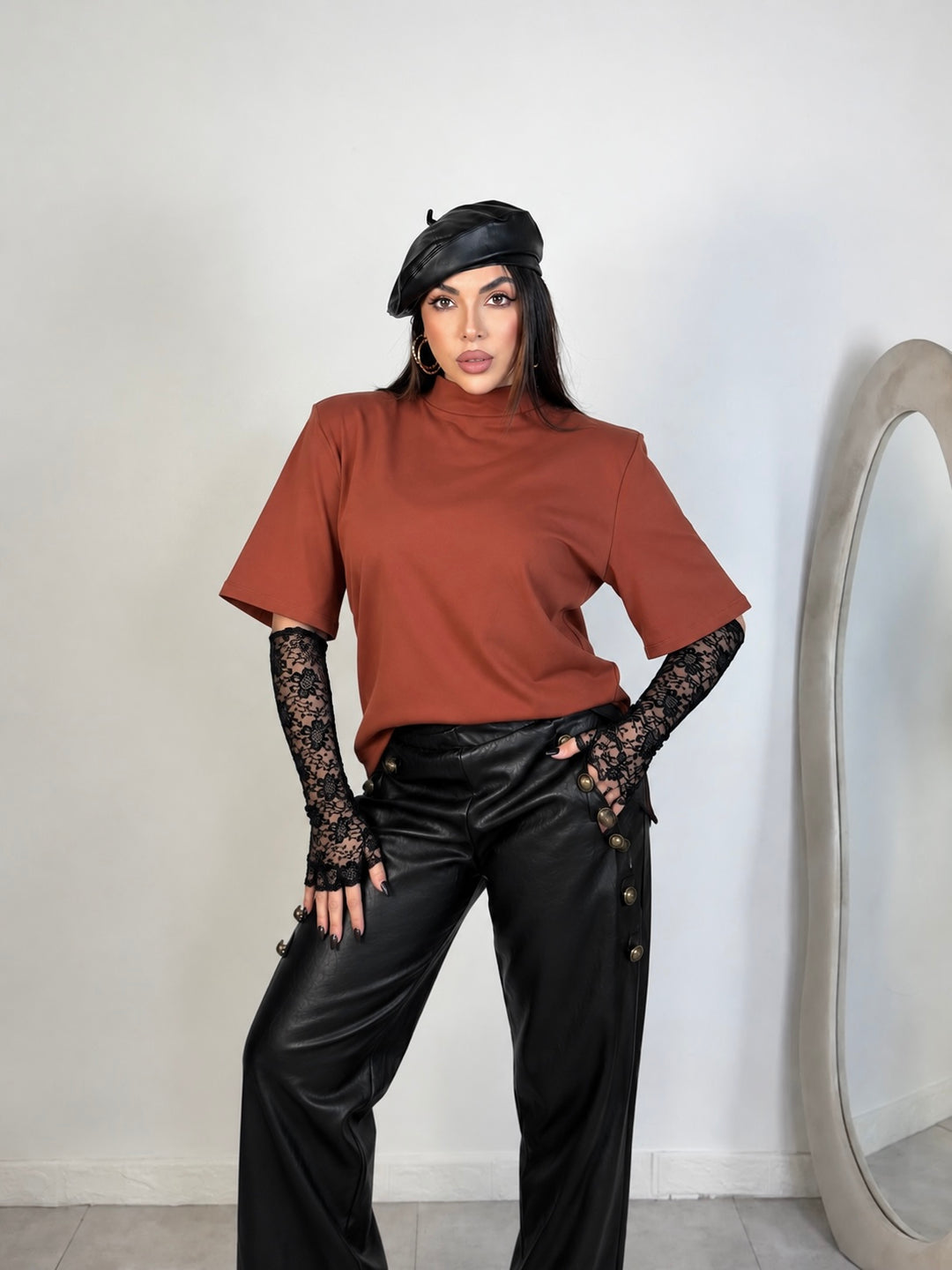 T shirt con spalline oversize JUSTWEST