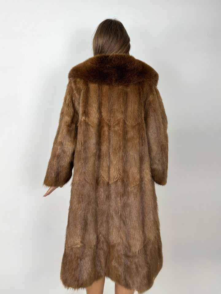 Pelliccia in visone con collo in volpe Vintage 56