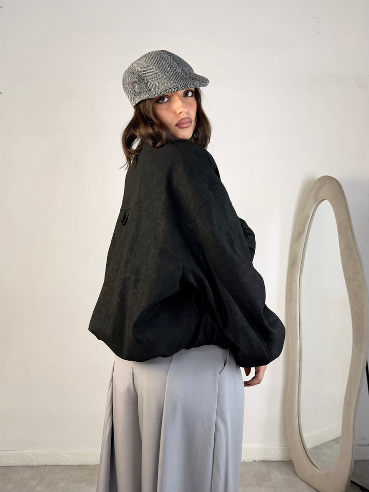 Giubbotto bomber in eco pelle matte “Lovely”
