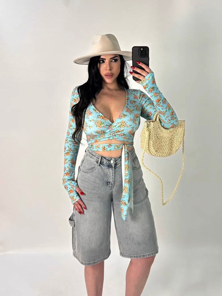 Maglia crop con maniche a guanto “Eva”
