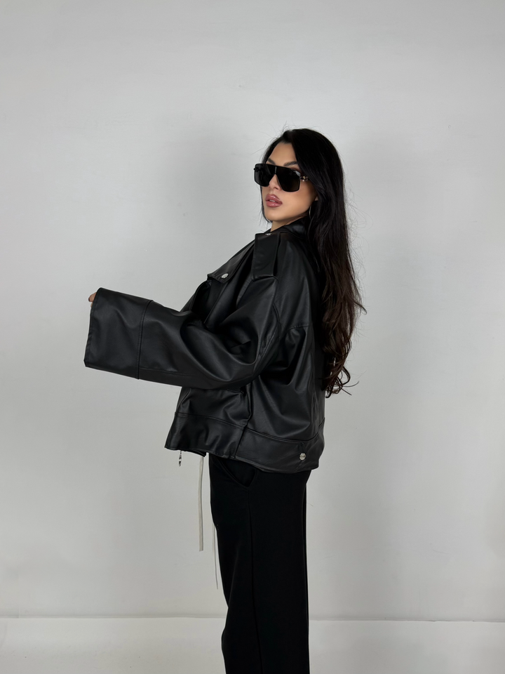 Maxi Giubbotto in eco pelle “Metropolis”