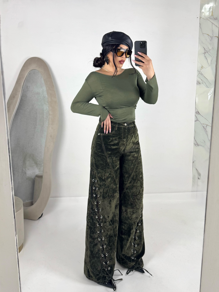 Jeans wide leg in velluto con lacci “Kimberly”