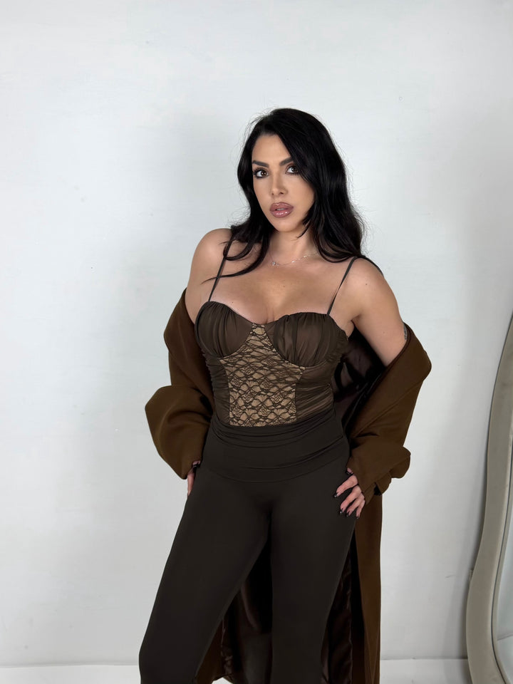 Body in pizzo con coppe preformate “Malena”