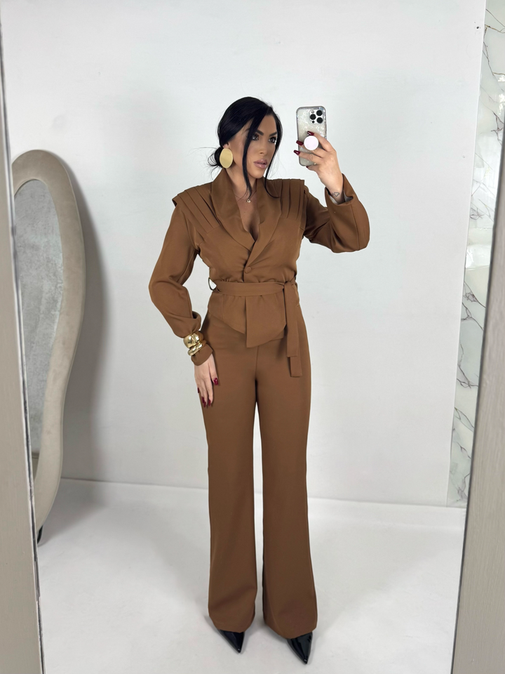 Tailleur “Muse”