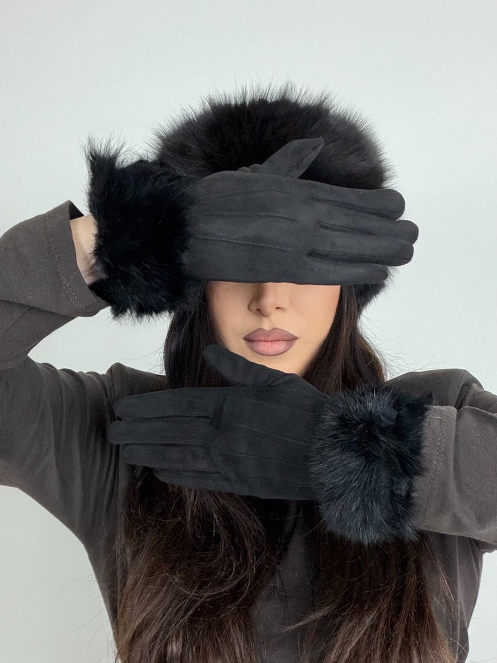 Guanti scamosciati con eco pelliccia “Debby”