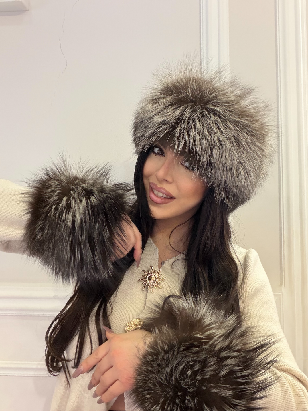 Coppia di polsini in vera pelliccia di volpe 01