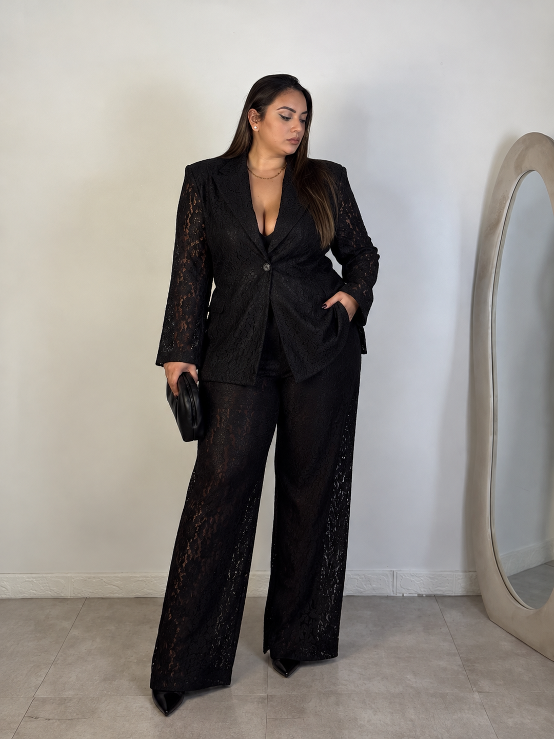 Tailleur in pizzo “Couture”
