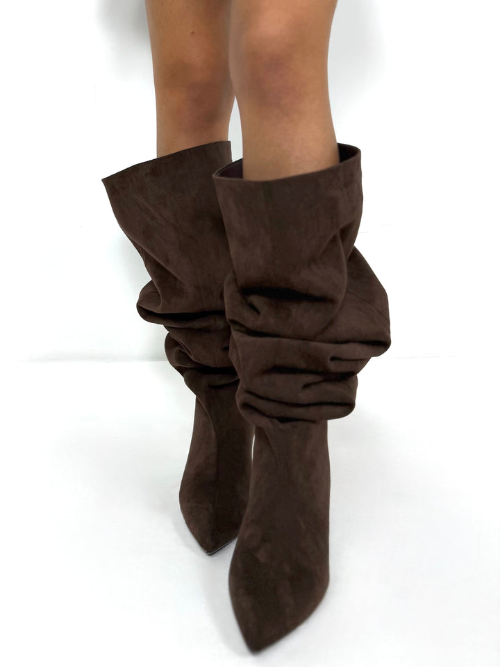 Stivali scamosciati “Queen