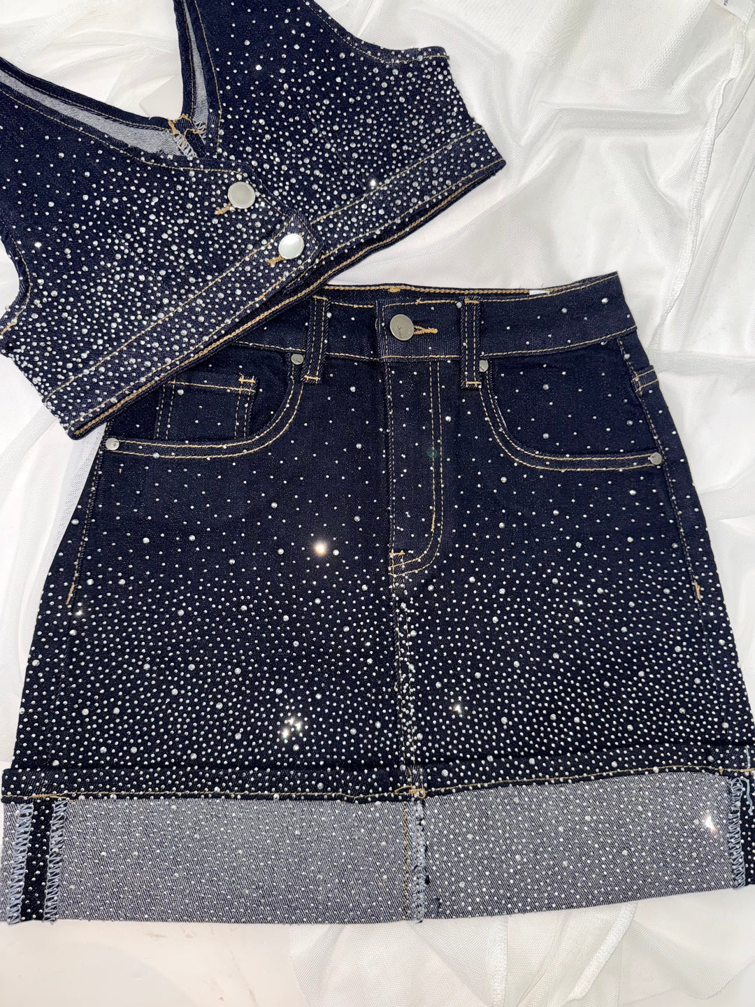 Coordinato in jeans top e gonna con strass “Shine”