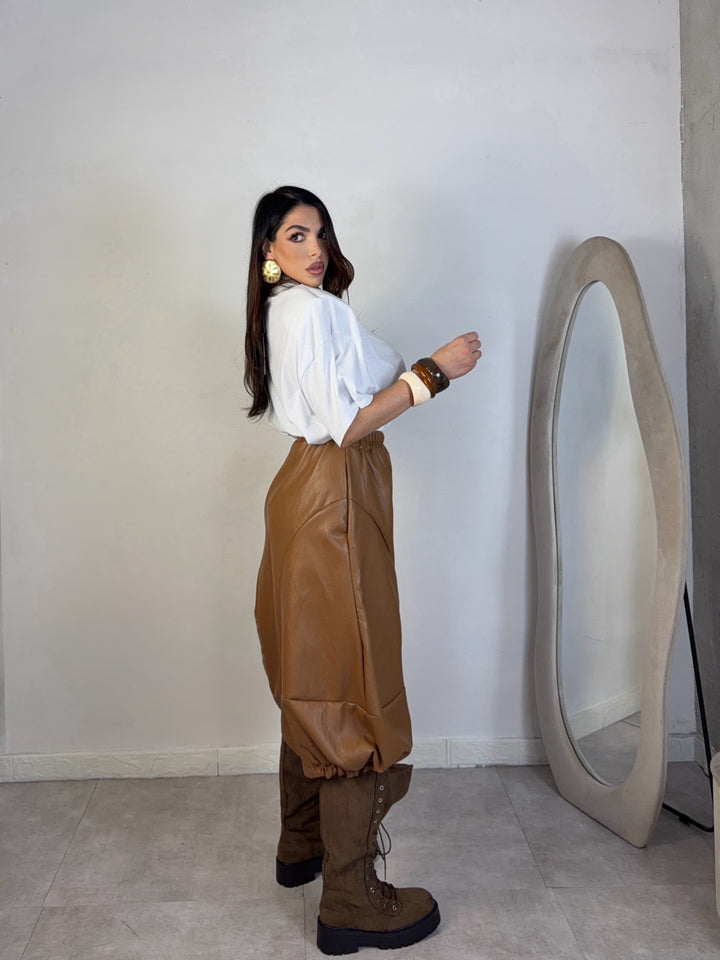Pantaloni bermuda balloon in eco pelle “Vivienne”