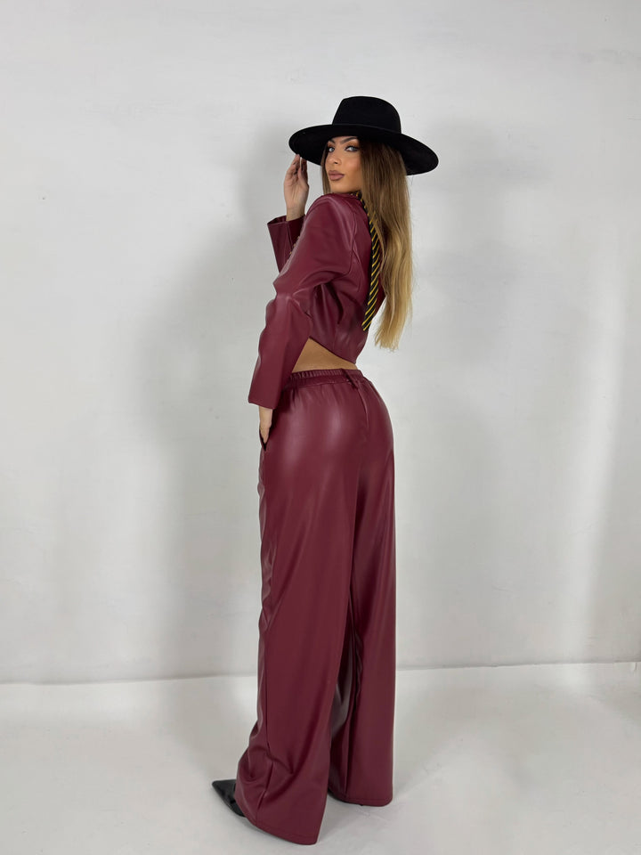 Tailleur in eco pelle “Karisma”