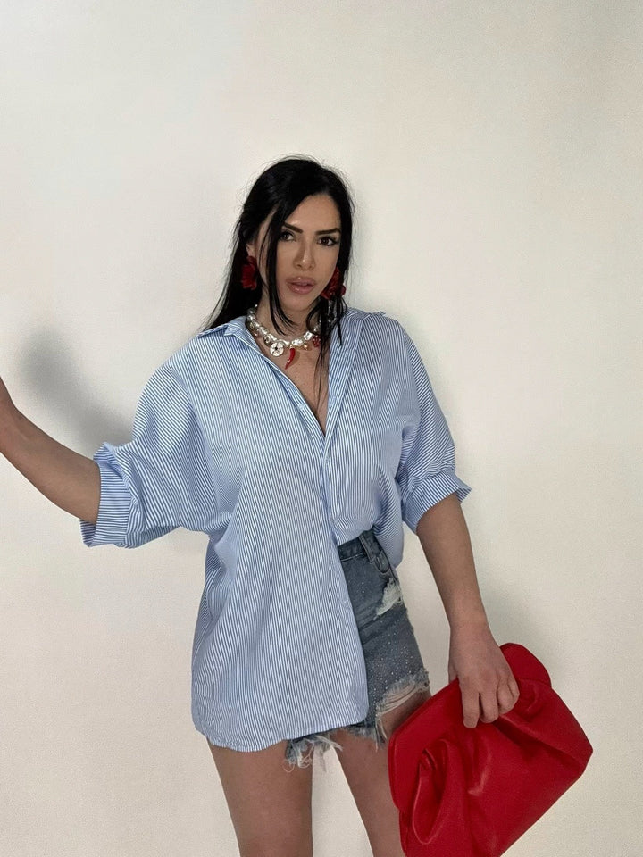 Camicia in cotone a righe con scollo dietro “Charlotte”