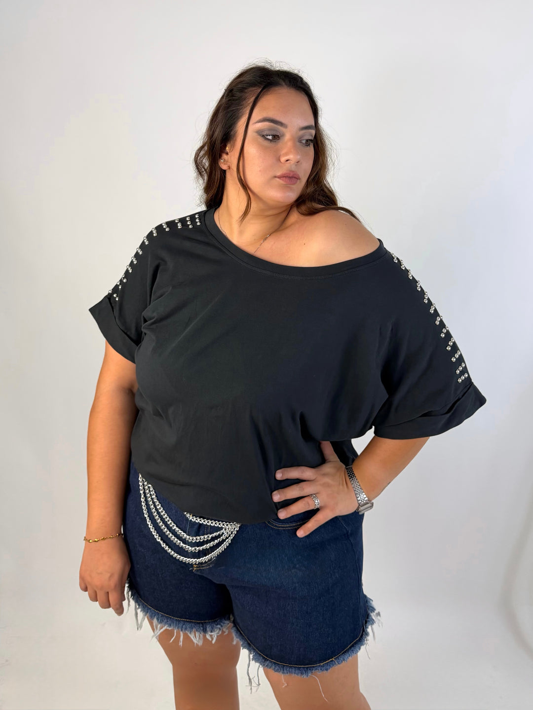T shirt con borchie  “Dalila”