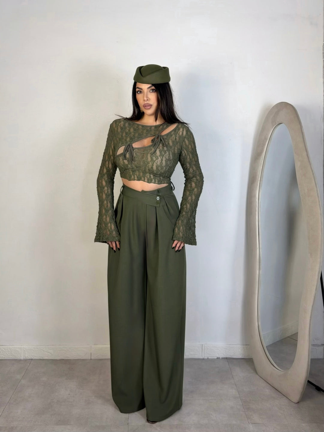Pantaloni “Karma”
