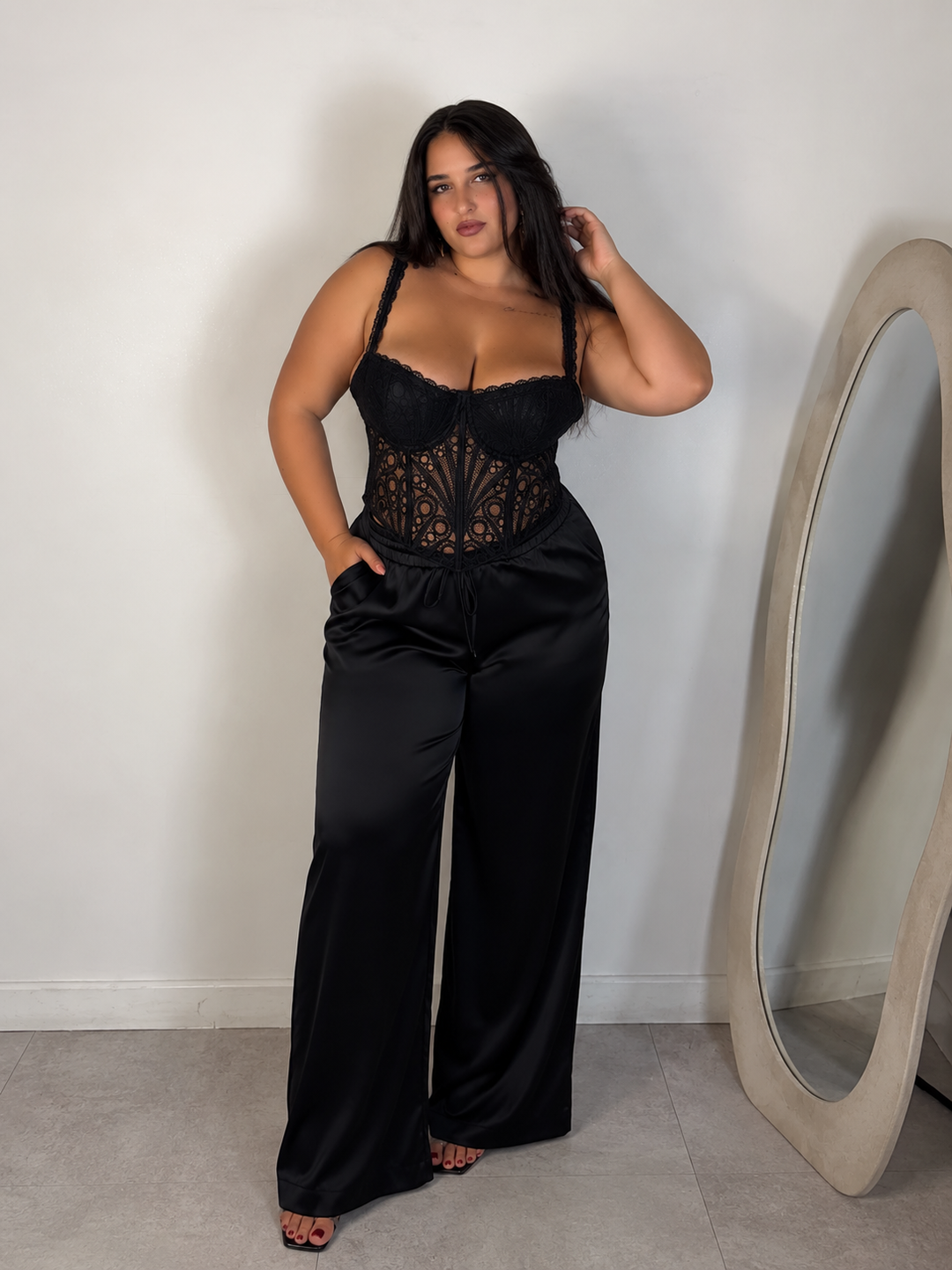 Corpetto in pizzo “Anastasia”