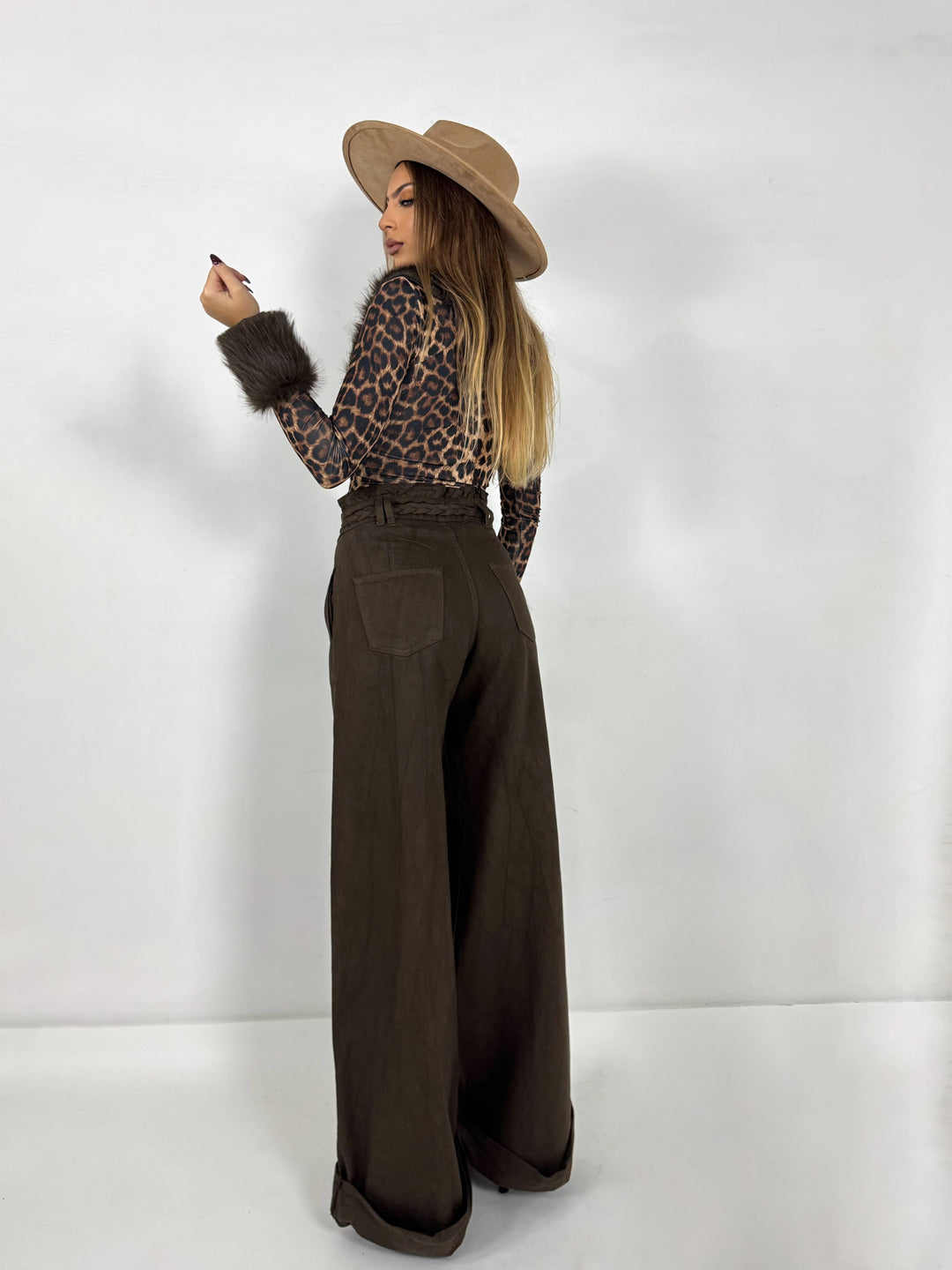 Jeans a palazzo con cintura “Maya”