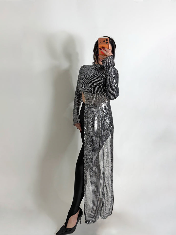 Maglia asimmetrica paillettata “Star”