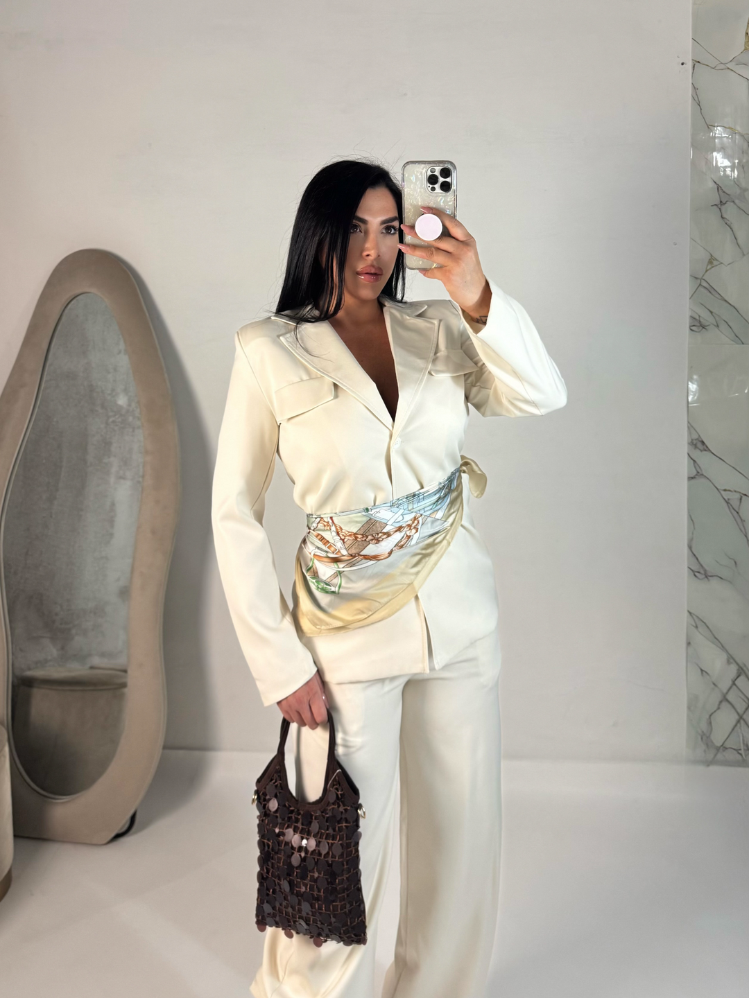 Tailleur giacca oversize e pantaloni balloon “Manila”