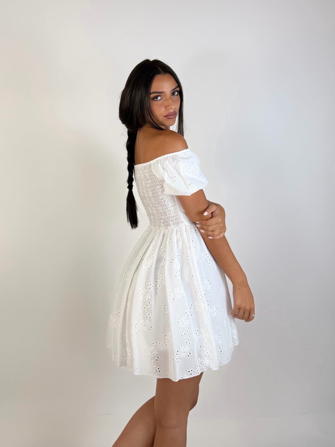 Abito in pizzo sangallo “Melissa”