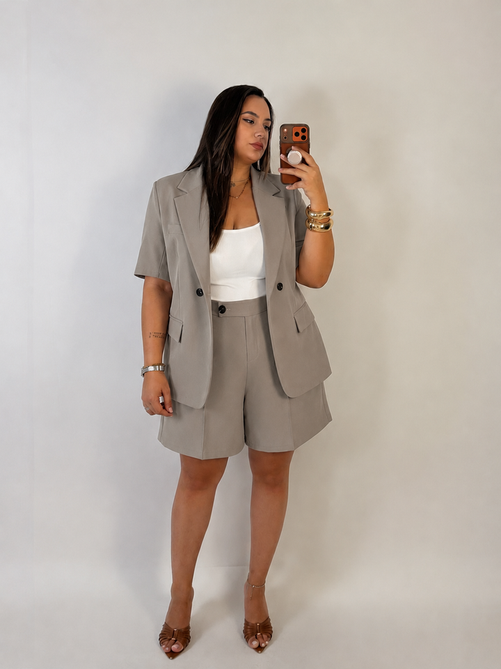 Tailleur “Naila”