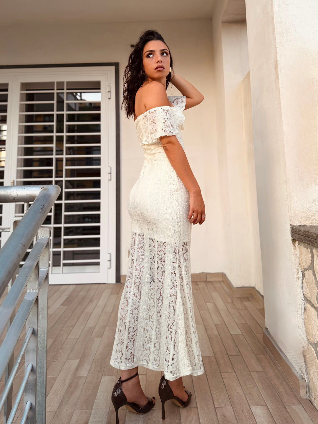 Abito in pizzo “Capri”