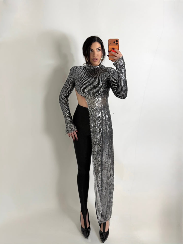 Maglia asimmetrica paillettata “Star”