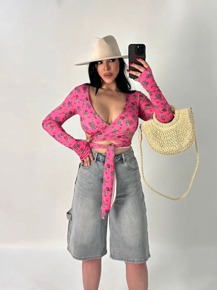 Maglia crop con maniche a guanto “Eva”