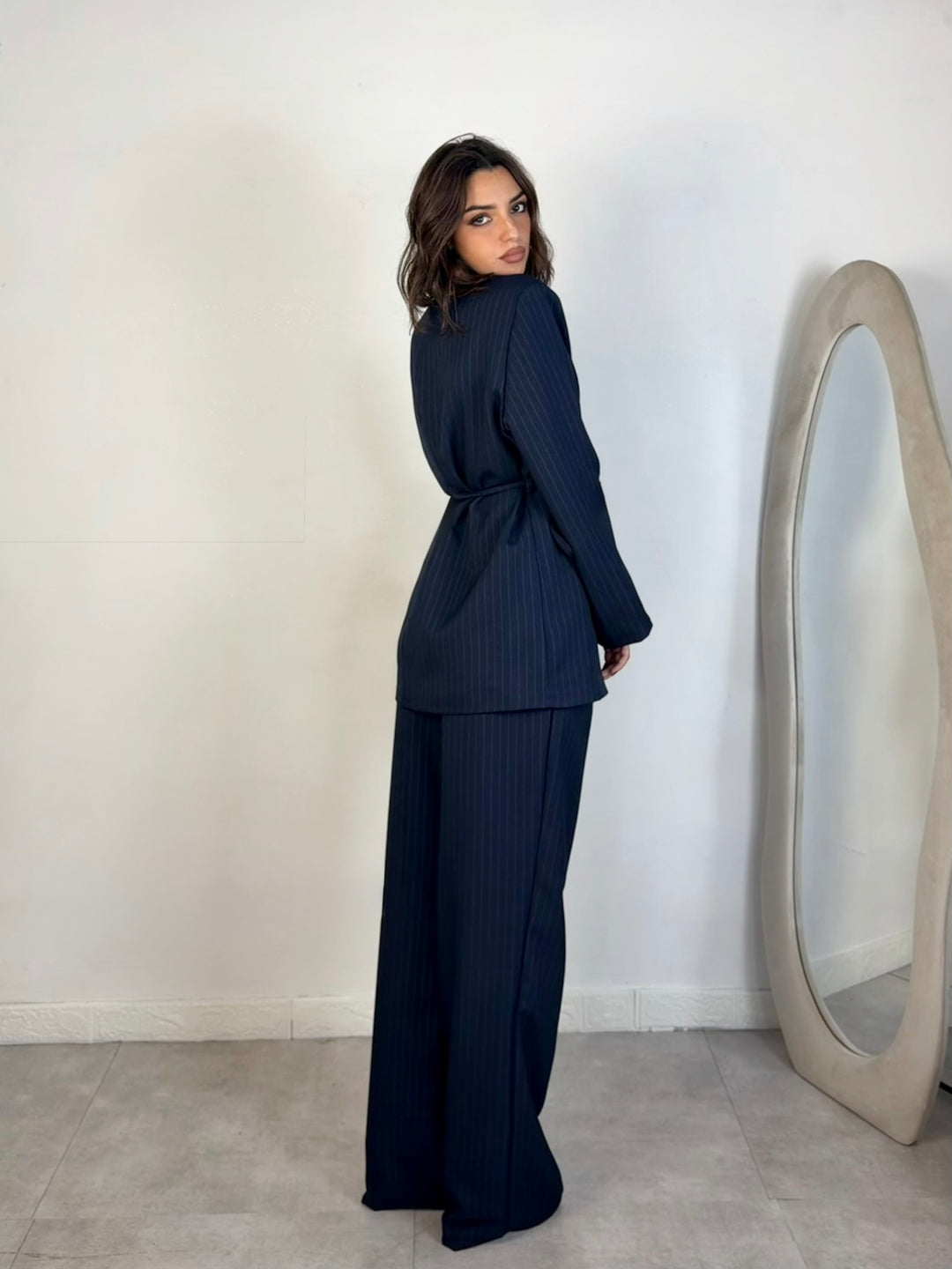 Tailleur gessato “Élite”