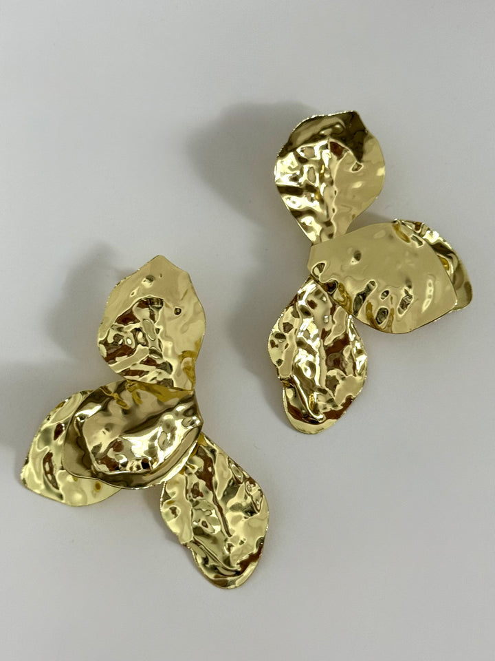 Orecchini metà fiore