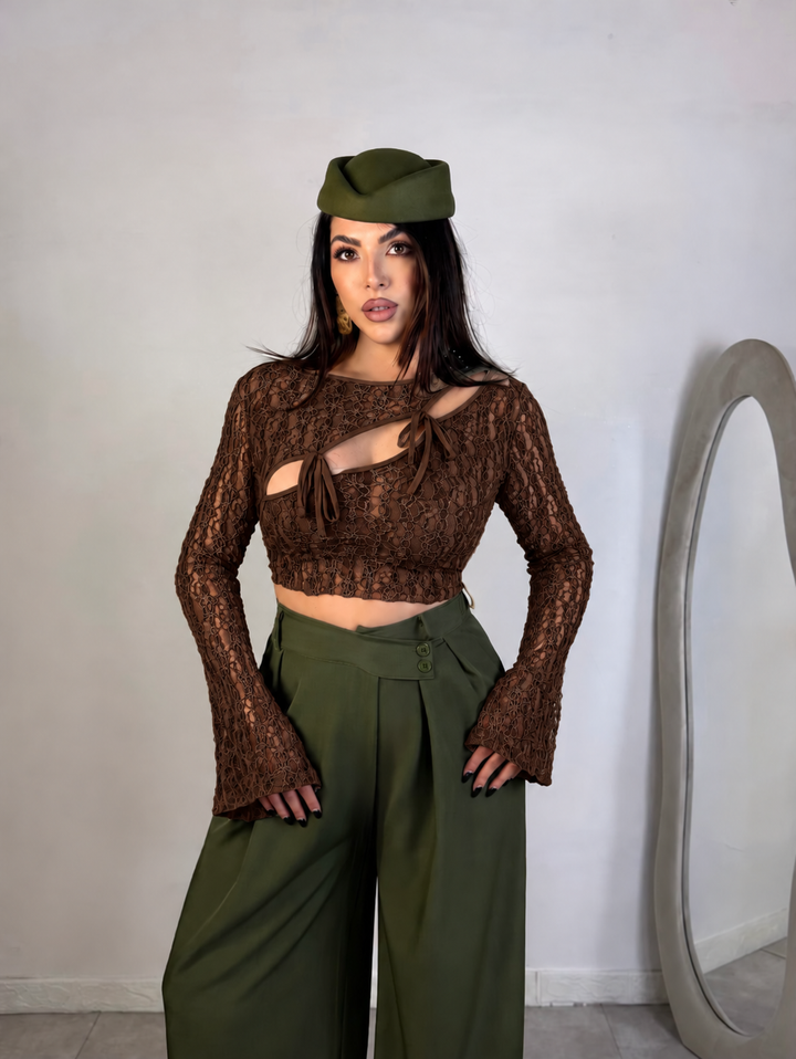 Maglia in pizzo crop “Karma”
