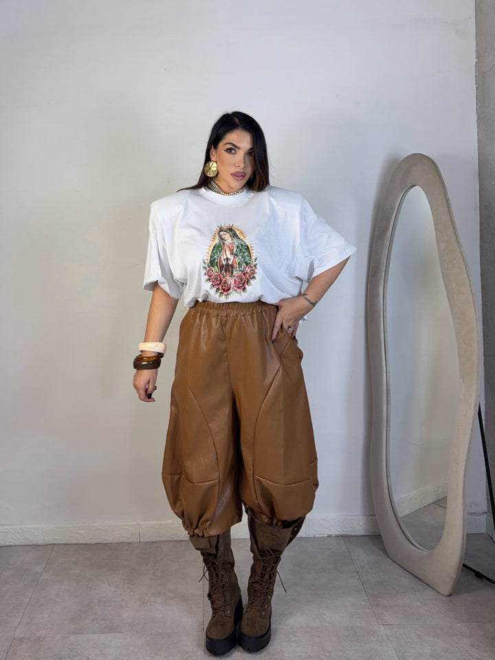 Pantaloni bermuda balloon in eco pelle “Vivienne”