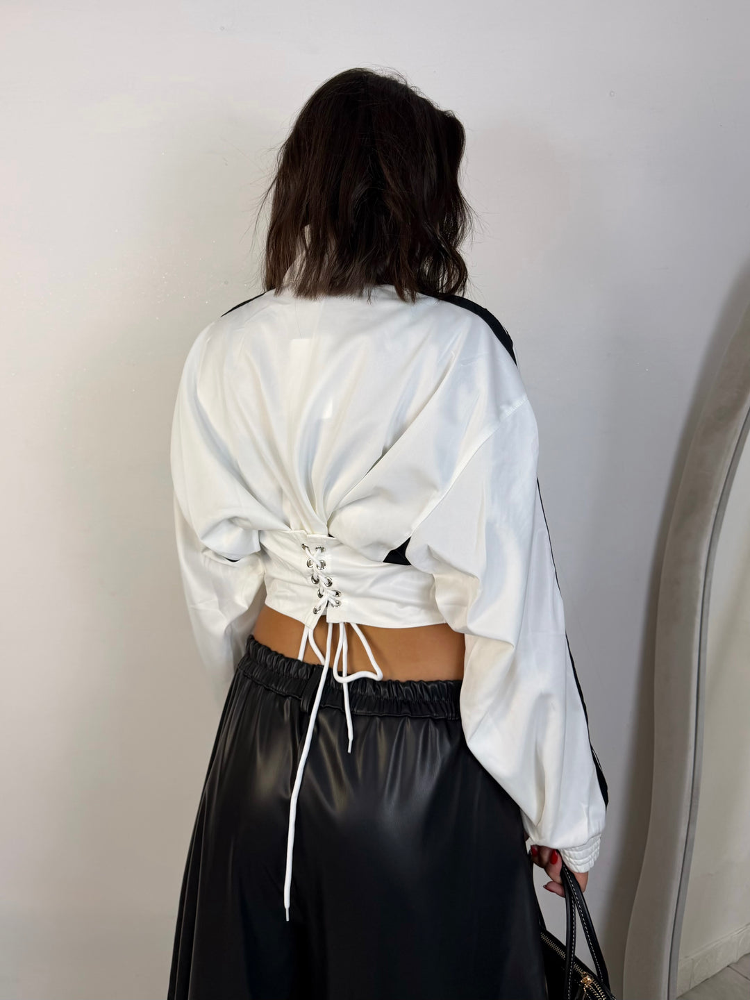 Felpa crop “Addes”